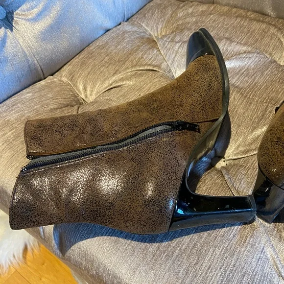 Ankle booth - Picture 3 of 3